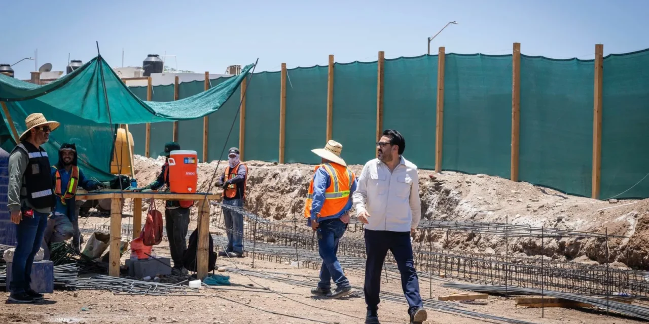 JUAN DE DIOS GÁMEZ SUPERVISA OBRA DE PLANTA POTABILIZADORA SUR, PRIMERA DE CUATRO QUE GARANTIZARÁN AGUA PARA CULIACÁN