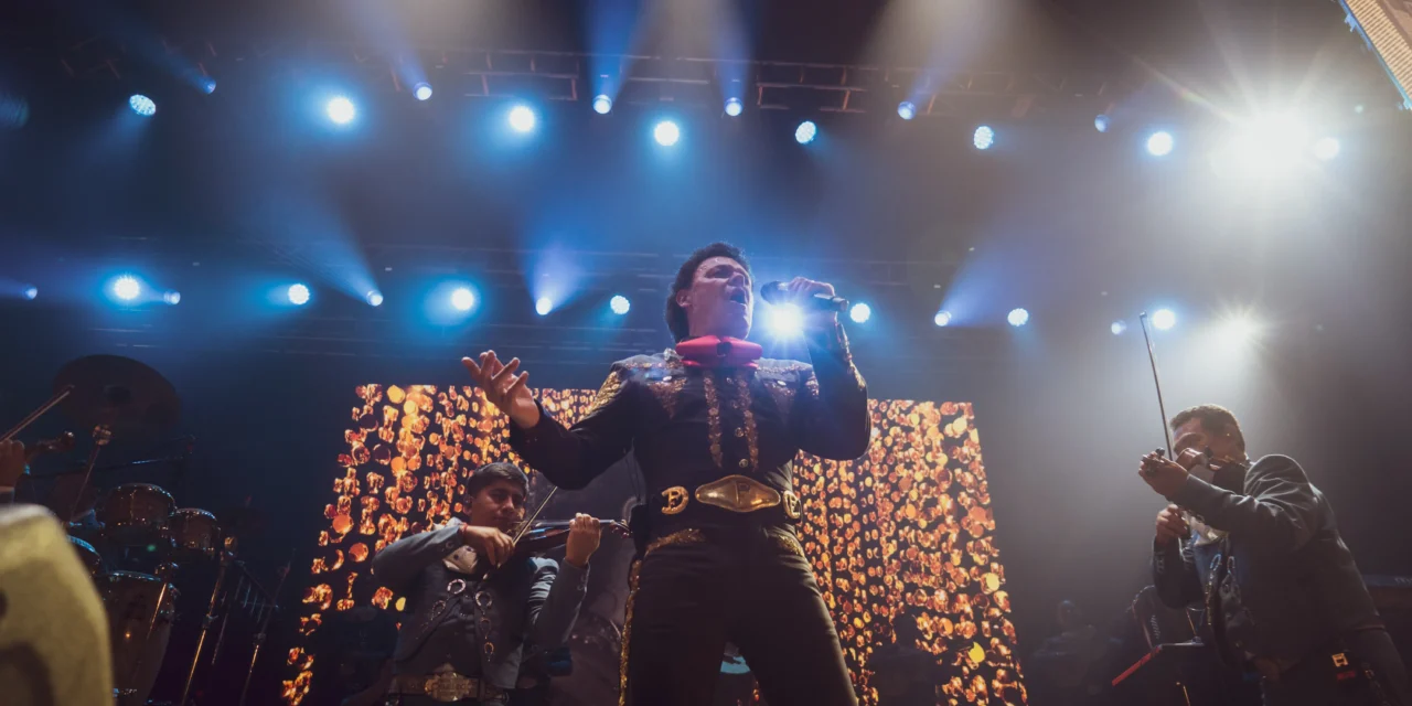 PEDRO FERNÁNDEZ DA INICIO A SU “AVE FÉNIX TOUR” EN ESTADOS UNIDOS CON UN CONCIERTO INOLVIDABLE