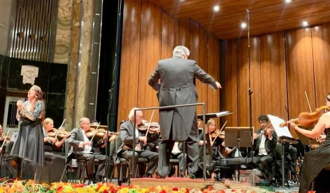 VANESSA GAMA, GANA EL PREMIO MOZART EN SU DEBUT LUMINOSO EN BELLAS ARTES