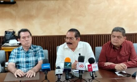 CONVOCA ADECEM A SUMAR ESFUERZOS PARA REACTIVAR ECONOMÍA