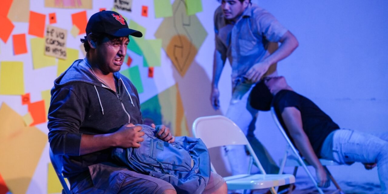 “OJO DE RES” DE MANOLO DÍAZ, CUANDO EL TEATRO SE VENGA CON HUMOR OSCURO