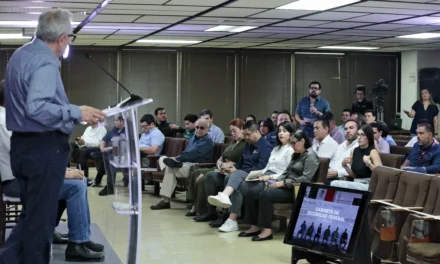 APOYO FEDERAL EXTRAORDINARIO FORTALECE A CORPORACIONES ESTATALES: ROCHA MOYA