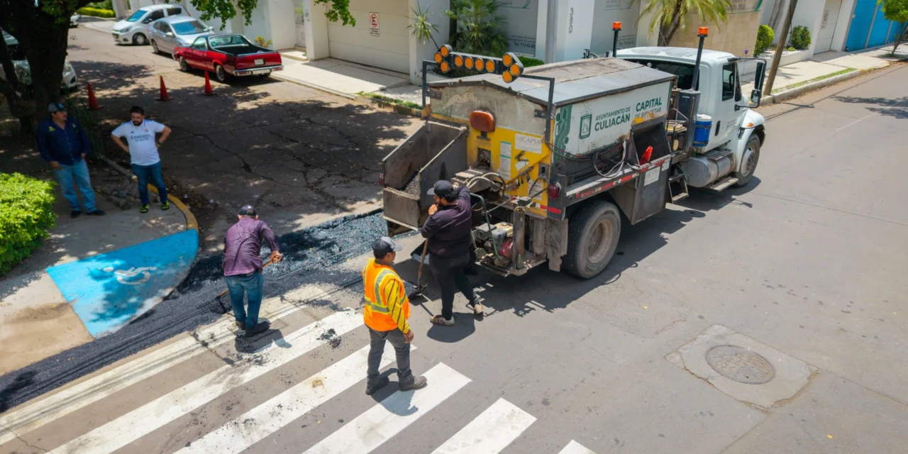 AVANZAN OBRAS DE MANTENIMIENTO Y REHABILITACIÓN DE INFRAESTRUCTURA VIAL EN TODA LA CIUDAD