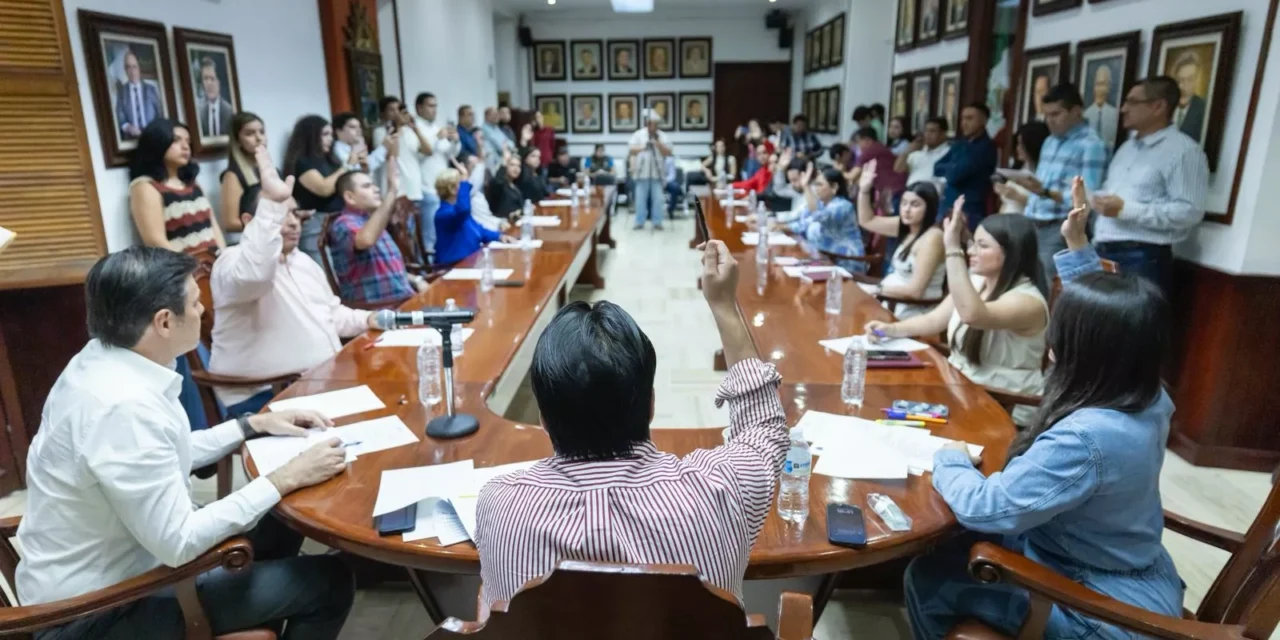 CABILDO APRUEBA LA CONDONACIÓN DE COBRO DE DERECHO DE PISO EN MERCADOS Y VÍA PÚBLICA PARA EL MES DE JULIO
