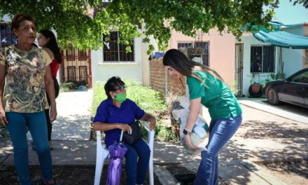 CONTINÚA DIF CULIACÁN CON ENTREGA DE DESPENSAS EN COLONIAS FELIPE ÁNGELES Y CAPISTRANO