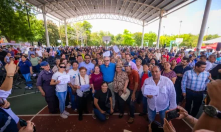 “EQUIPA SINALOA” REACTIVA ECONOMÍA DE FAMILIAS CON MICRO Y PEQUEÑOS NEGOCIOS, SEÑALA GOBERNADOR ROCHA MOYA