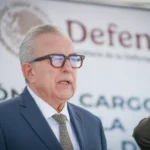 ASISTE EL GOBERNADOR ROCHA MOYA A TOMA DE PROTESTA DE NUEVO COORDINADOR DE LA GUARDIA NACIONAL EN SINALOA
