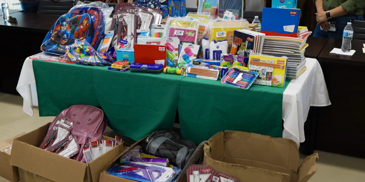 MÁS DE 2,800 ÚTILES ESCOLARES RECOLECTADOS EN CULIACÁN CON LA CAMPAÑA “ÚTIL-ES DAR DE CORAZÓN