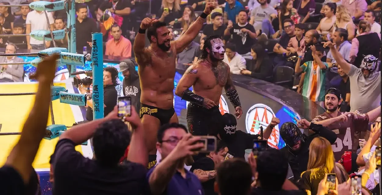 LUCHA LIBRE MUNDIAL EN EL DOMO CARE