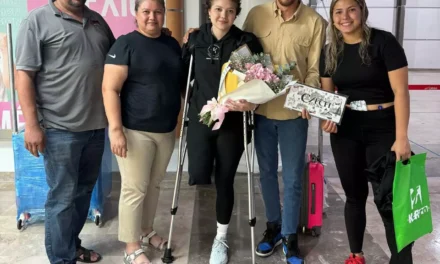RECIBE DIRECTOR DEL DEPORTE ADAPTADO A LA MEDALISTA DE ORO NORMA CÁZARES
