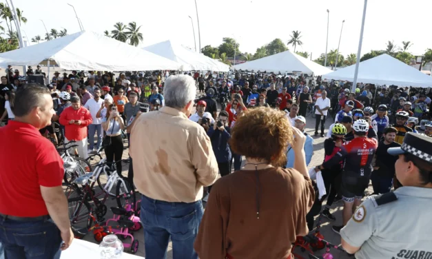 «LAS Y LOS DEPORTISTAS LO VALEN TODO», AFIRMA EL GOBERNADOR ROCHA MOYA