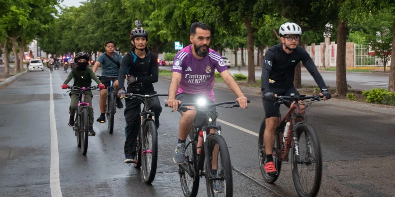 CIENTOS DE CICLISTAS SE SUMAN A “RODANDO ANDO X CULIACÁN”