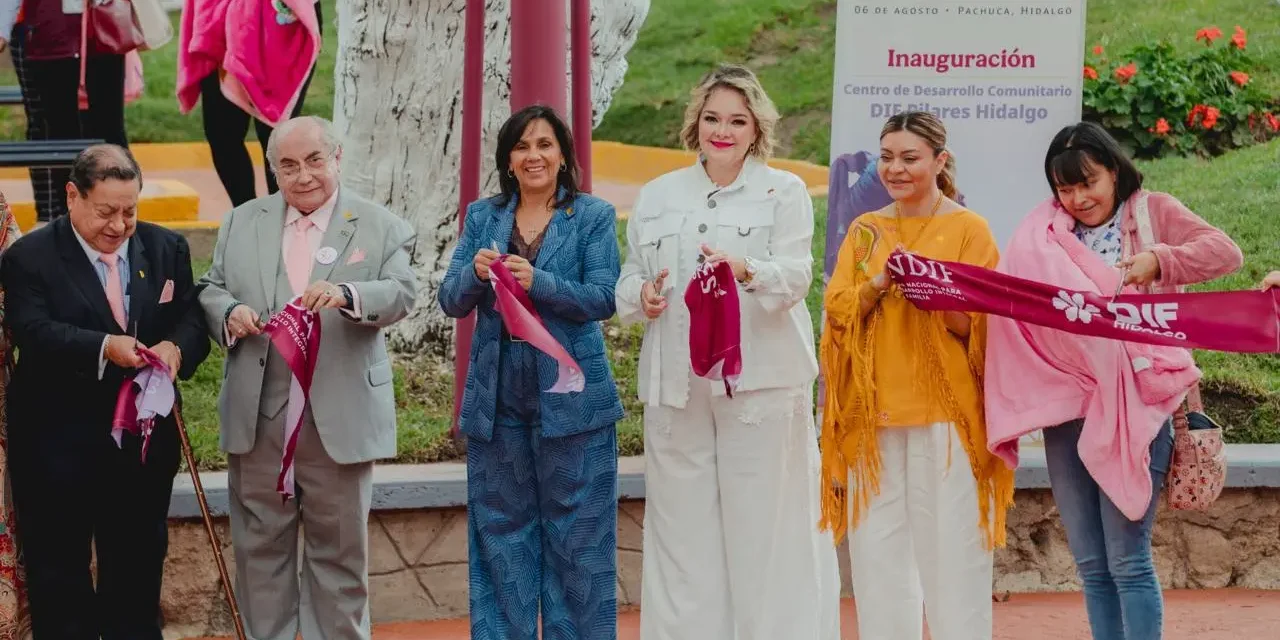 ASISTE LA DRA ENEYDA ROCHA RUIZ AL EVENTO “LACTANCIA MATERNA: PILAR DE LA COMUNIDAD EN LOS PRIMEROS 1,000 DÍAS ORGANIZADO POR EL SISTEMA NACIONAL DIF