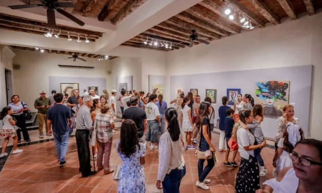 “ENTRE PINCELES Y SUEÑOS”, UN PUENTE DE COLORES ENTRE GENERACIONES