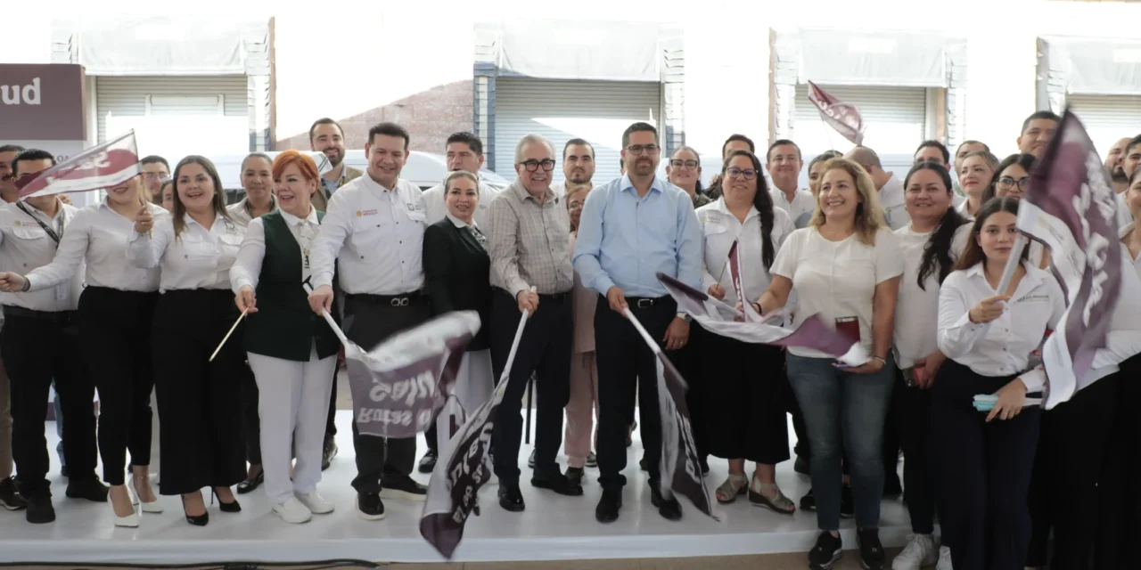 GOBERNADOR ROCHA DA EL BANDERAZO DE INICIO DE LAS RUTAS DE LA SALUD PARA ABASTECER CENTROS DE SALUD