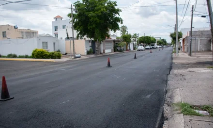 PROGRAMA DE REENCARPETADO Y BACHEO MANTIENE EL ACONDICIONAMIENTO DE VIALIDADES