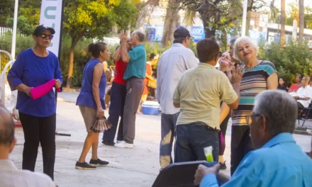TARDES DE BOLERO