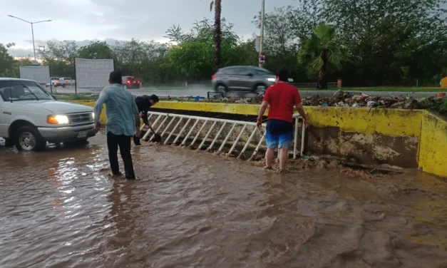HURACÁN “NARDA” SE DEBILITA EN EL PACÍFICO