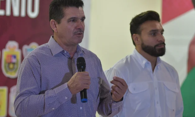 ARMANDO CAMACHO AGUILAR ASUME LA TITULARIDAD DEL ISDE