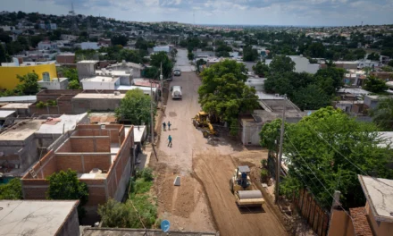 AVANZA PAVIMENTACIÓN CON CONCRETO HIDRÁULICO EN LA COLONIA AMADO NERVO