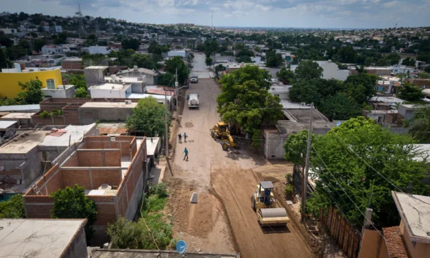 AVANZA PAVIMENTACIÓN CON CONCRETO HIDRÁULICO EN LA COLONIA AMADO NERVO