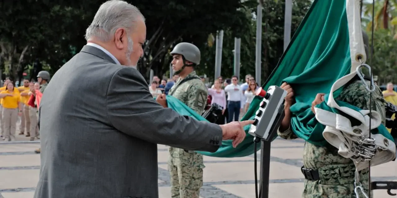 CONMEMORAN AUTORIDADES CIVILES Y MILITARES EL 204 ANIVERSARIO DE LA CONSUMACIÓN DE LA INDEPENDENCIA DE MÉXICO