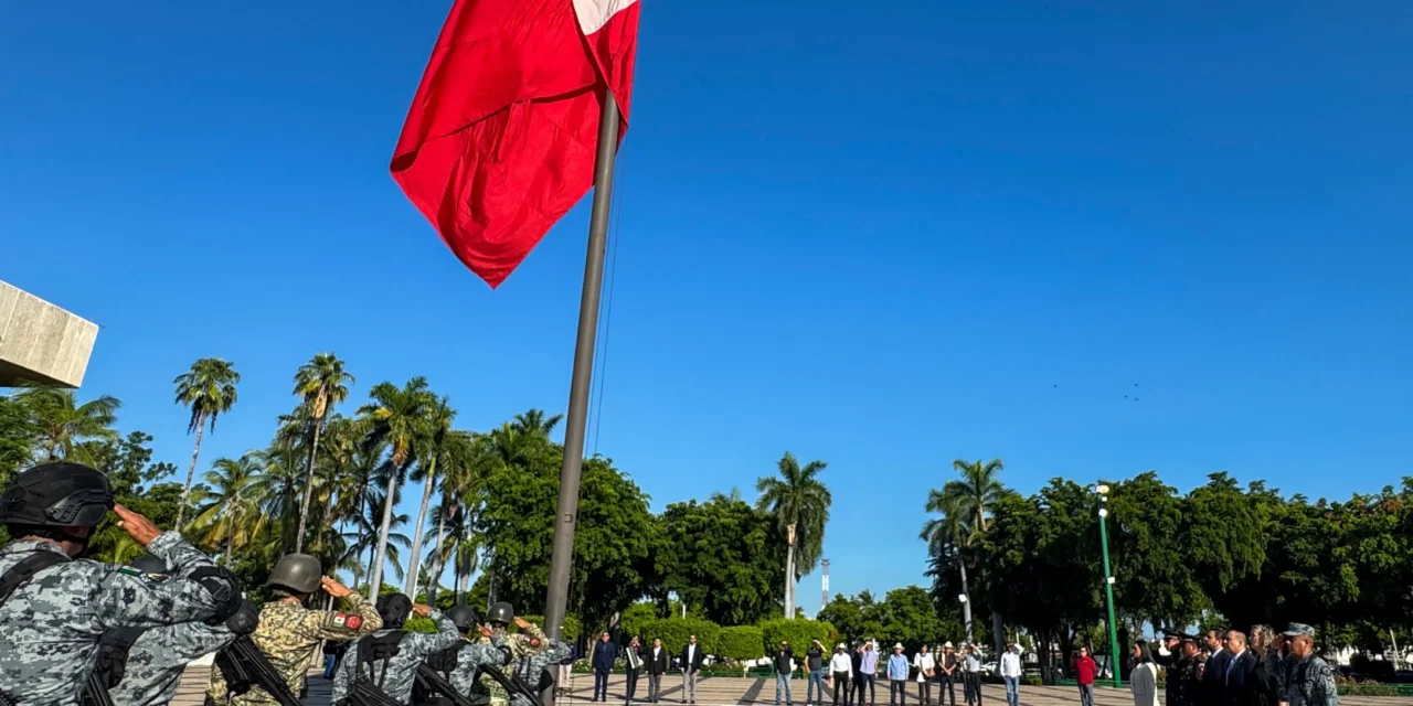 CONMEMORAN AUTORIDADES EL 260 ANIVERSARIO DEL NACIMIENTO DE JOSÉ MARÍA MORELOS Y PAVÓN