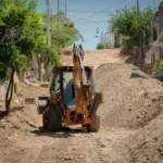 CONTRALORÍA SOCIAL SUPERVISA AVANCES DE PAVIMENTACIÓN EN LA COLONIA FRANCISCO ALARCÓN FRAGOSO