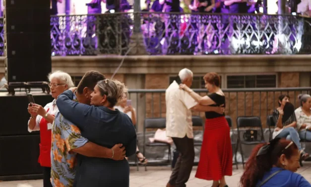 EL DANZÓN SE ADUEÑA DEL CORAZÓN DE CULIACÁN