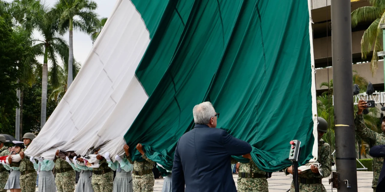 ENCABEZA GOBERNADOR ROCHA, CEREMONIA POR 215 ANIVERSARIO DEL INICIO DE LA GUERRA DE INDEPENDENCIA