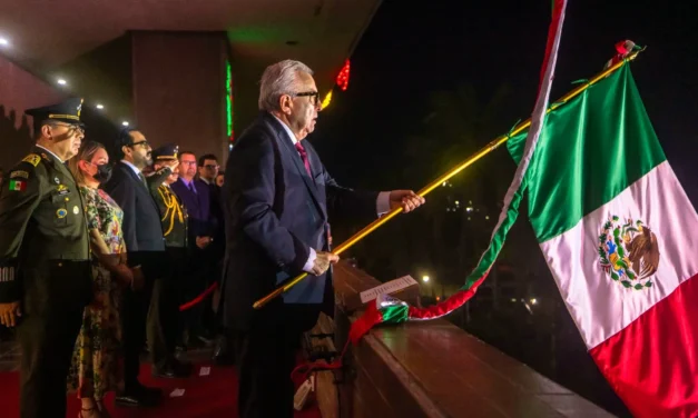 GOBERNADOR ROCHA MOYA CONMEMORA EL 215 ANIVERSARIO DEL GRITO DE INDEPENDENCIA