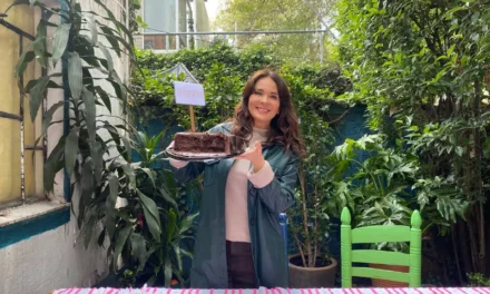 HERMANAS, UN AMOR COMPARTIDO FESTEJA A ADRIANA LOUVIER