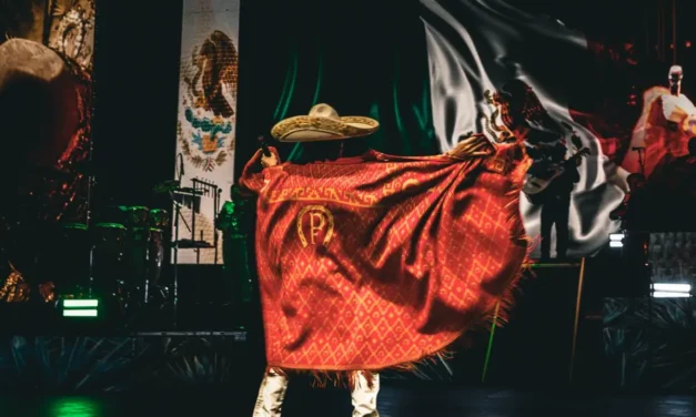 PEDRO FERNÁNDEZ CELEBRA EL MES PATRIO CON UN TEMA INÉDITO QUE PONDRÁ A TODOS A BAILAR