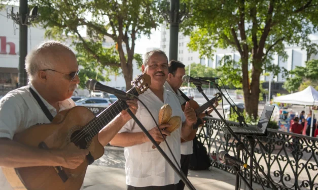 PRESENTAN A NADIA YURIAR, TRÍO AZTECA Y GRUPO VERSÁTIL XTREMO EN EL 494 ANIVERSARIO DE CULIACÁN