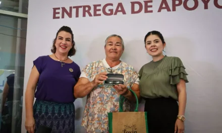 DIF CULIACÁN Y LA BENEFICENCIA PÚBLICA ENTREGAN MÁS DE 200 LENTES A PERSONAS EN SITUACIÓN VULNERABLE