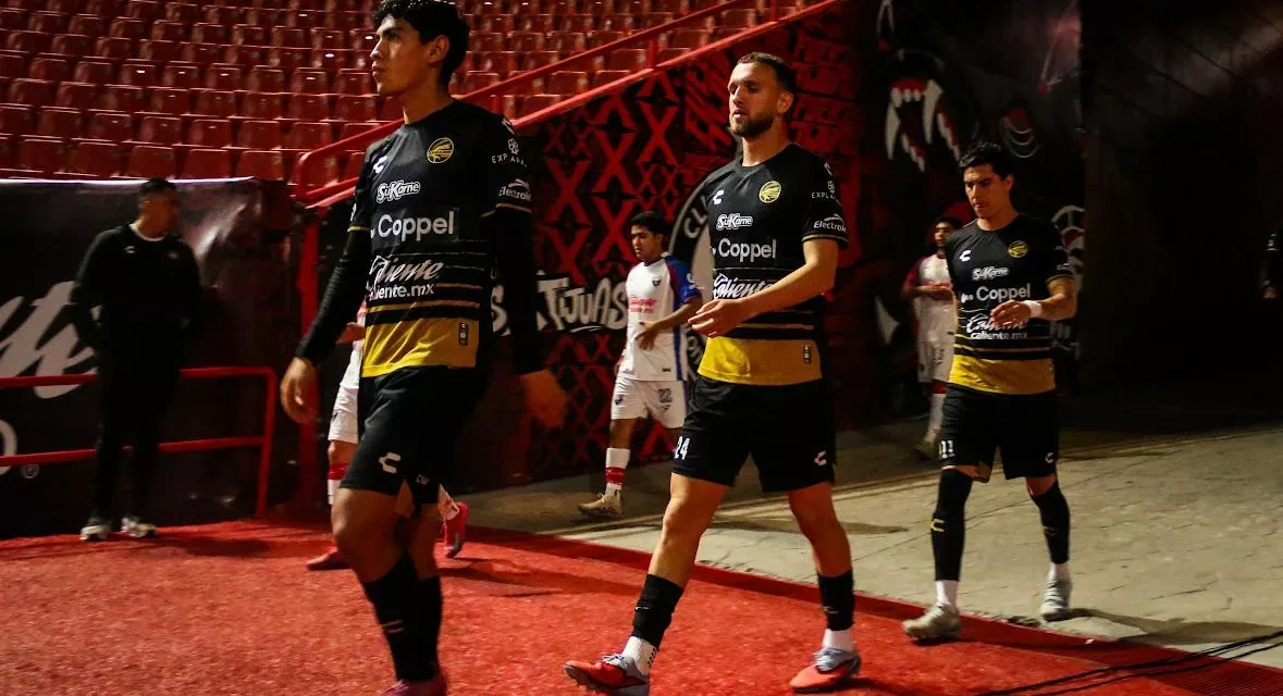 DORADOS IGUALÓ CON ATLANTE