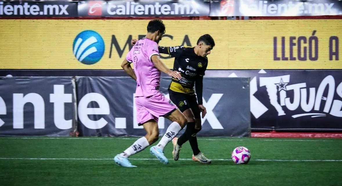 DORADOS EMPATÓ CON COYOTES