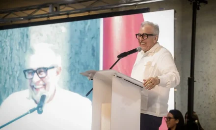 GOBERNADOR ROCHA AGRADECE A LAS Y LOS DIPUTADOS POR EMPUJAR FUERTE LA TRANSFORMACIÓN DESDE EL NORTE DE SINALOA