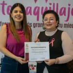 IMPARTEN CLASE DE AUTOMAQUILLAJE QUE PROMUEVE LA SORORIDAD Y LA LUCHA CONTRA EL CÁNCER DE MAMA