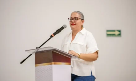 INVITA GRACIELA DOMÍNGUEZ NAVA A CONOCER Y DEFENDER CARTILLA DE DERECHOS DE LAS MUJERES