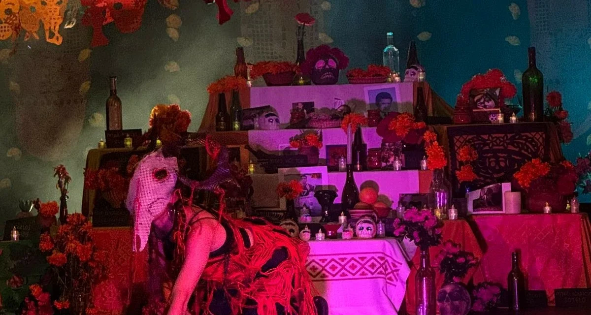 LA ESCUELA NACIONAL DE ARTE TEATRAL REALIZARÁ EL FESTIVAL DE DÍA DE MUERTOS: EL ÚLTIMO APLAUSO Y NOS VAMOS