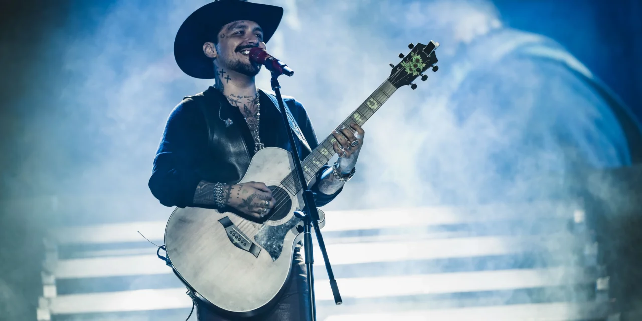 CHRISTIAN NODAL REUNE MÁS DE 75 MIL PERSONAS EN SUS PRESENTACIONES