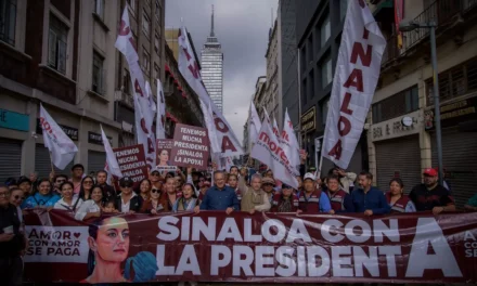 GOBERNADOR ROCHA PRESENTE EN LA CELEBRACIÓN DEL PRIMER AÑO DE LABORES DE LA PRESIDENTA CLAUDIA SHEINBAUM