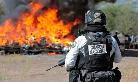 LA SOCIEDAD SINALOENSE APLAUDE EL TRABAJO DE LAS CORPORACIONES POLICIACAS, AFIRMA GOBERNADOR ROCHA