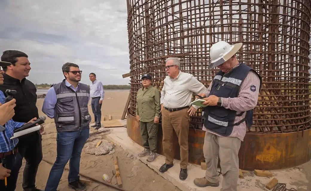 SUPERVISA GOBERNADOR ROCHA AVANCES DE CONSTRUCCIÓN DEL PUENTE BELLAVISTA-BOCA DEL RÍO-LAS GLORIAS