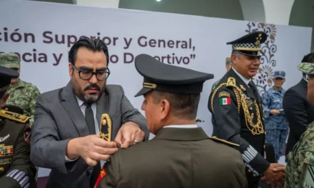 CONMEMORAN 115 ANIVERSARIO DE LA REVOLUCIÓN MEXICANA CON CEREMONIA DE ASCENSOS EN EL AYUNTAMIENTO