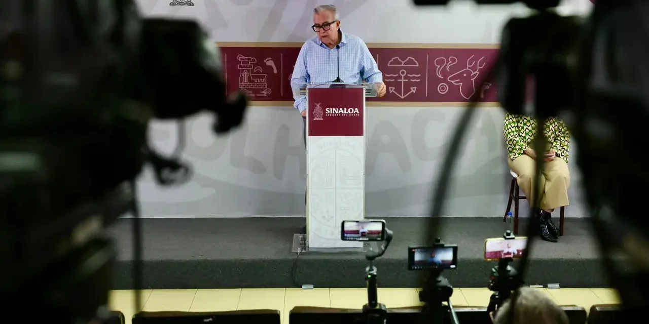 CERRAREMOS BIEN EL AÑO, YA TENEMOS AHORRADO EL DINERO DE LOS AGUINALDOS: GOBERNADOR ROCHA MOYA