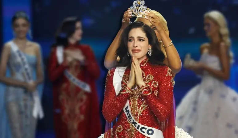 EL UNIVERSO TIENE FLOR