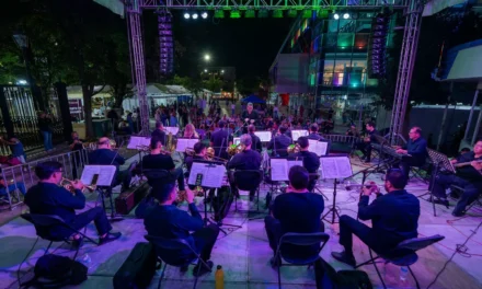 LA BIG BAND LLENÓ DE RITMO Y ENERGÍA EL CIERRE MUSICAL DEL PRIMER DÍA DE LA FIL CULIACÁN 2025