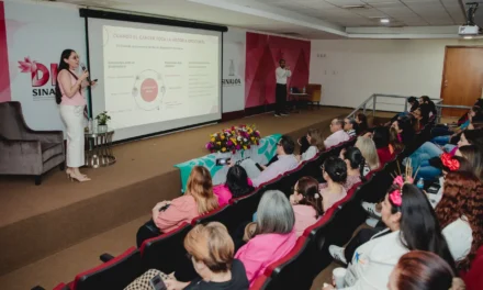 CULMINA DIF SINALOA EL MES ROSA CON LA CONFERENCIA